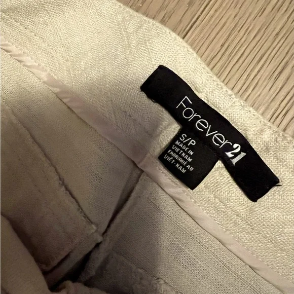 Forever 21, linen blend short - Picture 2 of 12